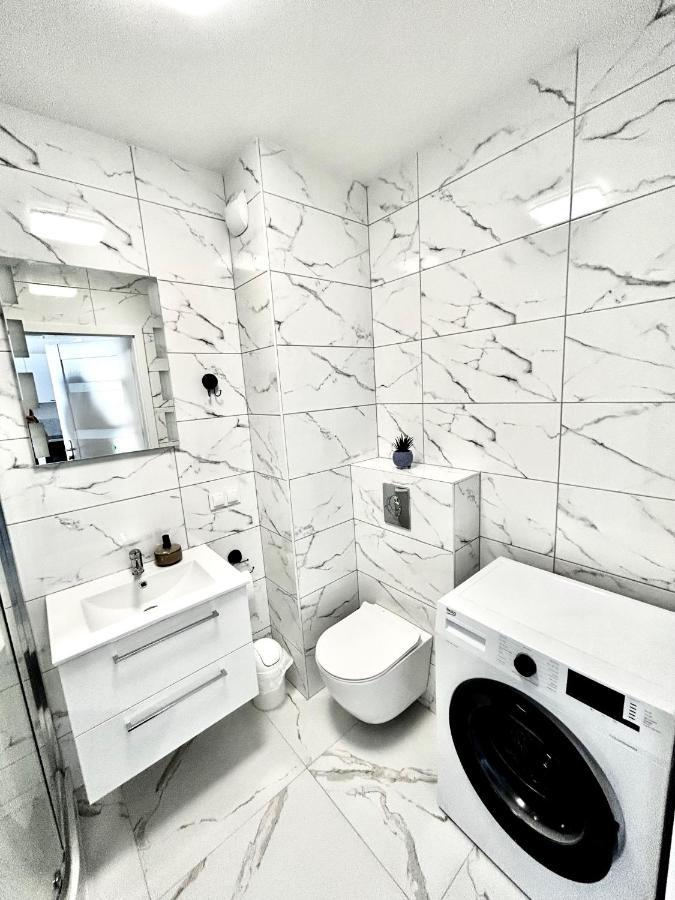 Gdansk Seaside - Osiedle Latarnikow Letnica 2 Apartman Kültér fotó